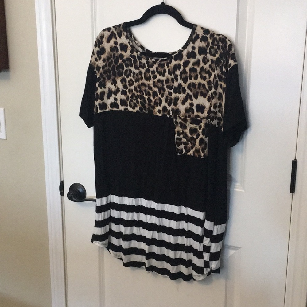 Leopard print top